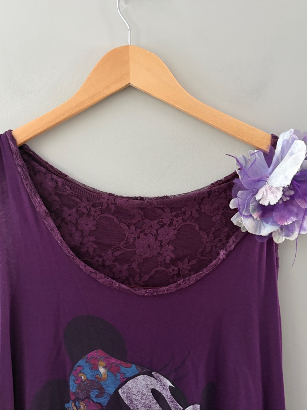Y2K Disney Minnie Mouse Purple Lace Graphic Tank Top Flower Corsage Fairycore M - Picture 3 of 6